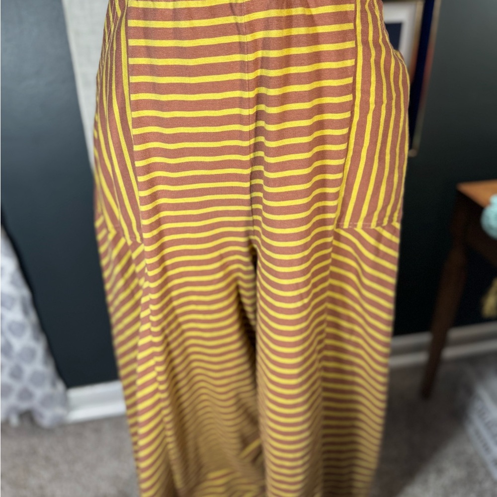 Free People Striped Two-Piece Set – Tank & Wide-Leg Pants – Mustard/Rust XL - Picture 6 of 6